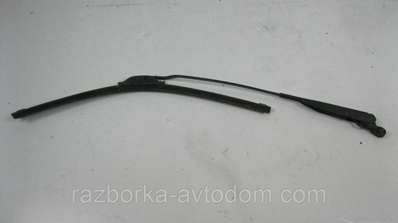 Важіль склоочисника передній лівий (двірник) Opel Corsa C (2000-2012) OE:09114666