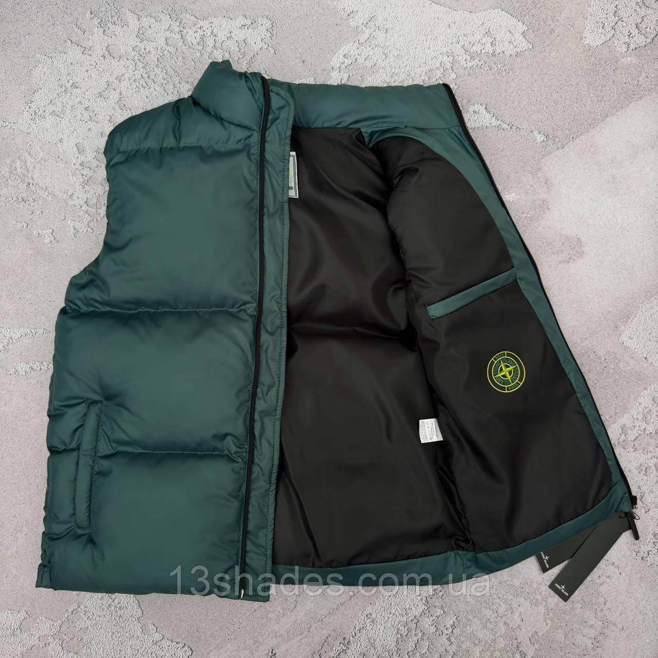 Жилетка безрукавка стьобана унісекс Stone Island смарагдовий, фото 1