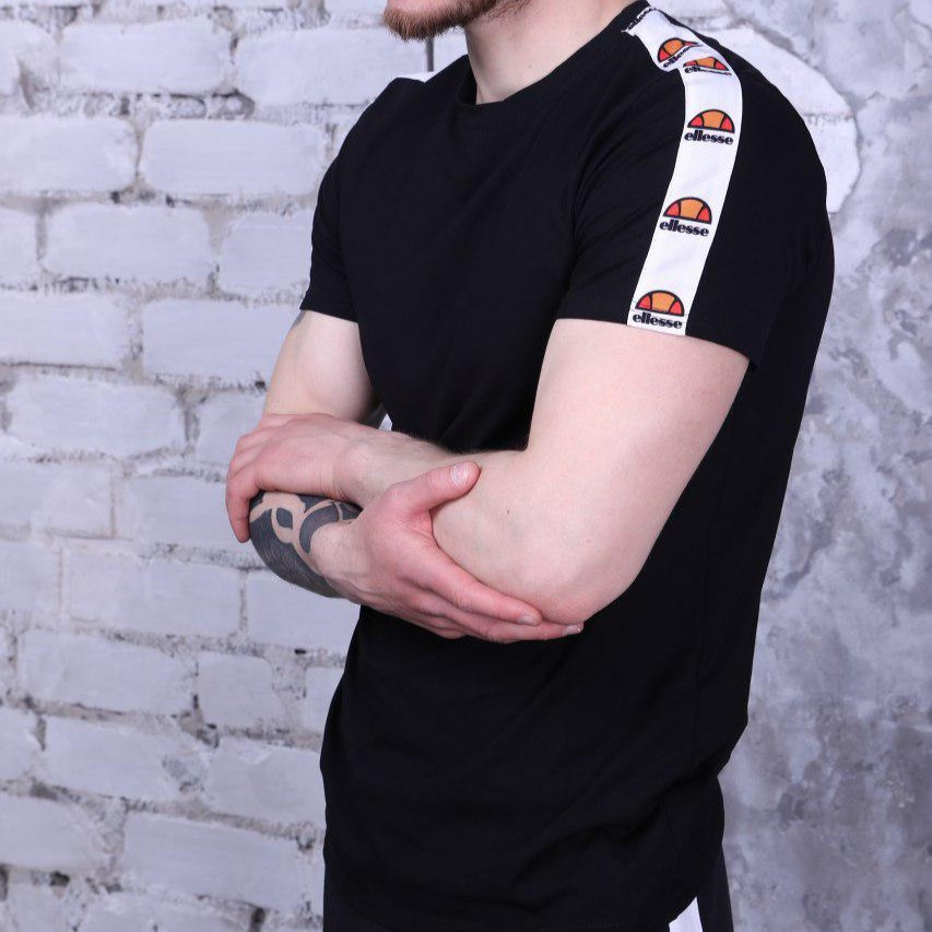 Чоловіча спортивна футболка Ellesse з лампасами чорна Еліс