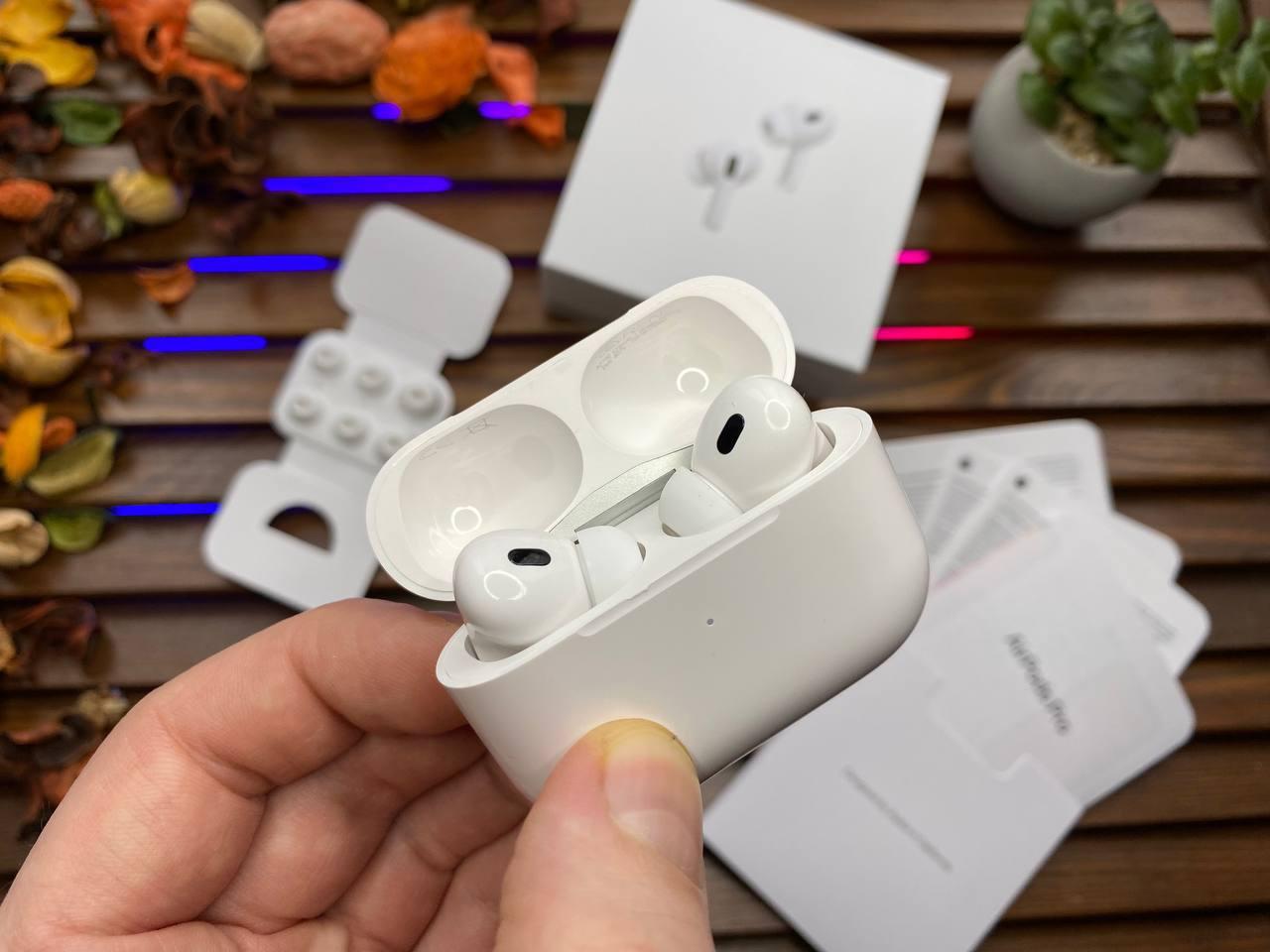 Airpods Pro 2 топ якість Як оригінал Аіроха Чіп Помилок немає + Чехол у Подарунок - фото 1 - id-p2127442783