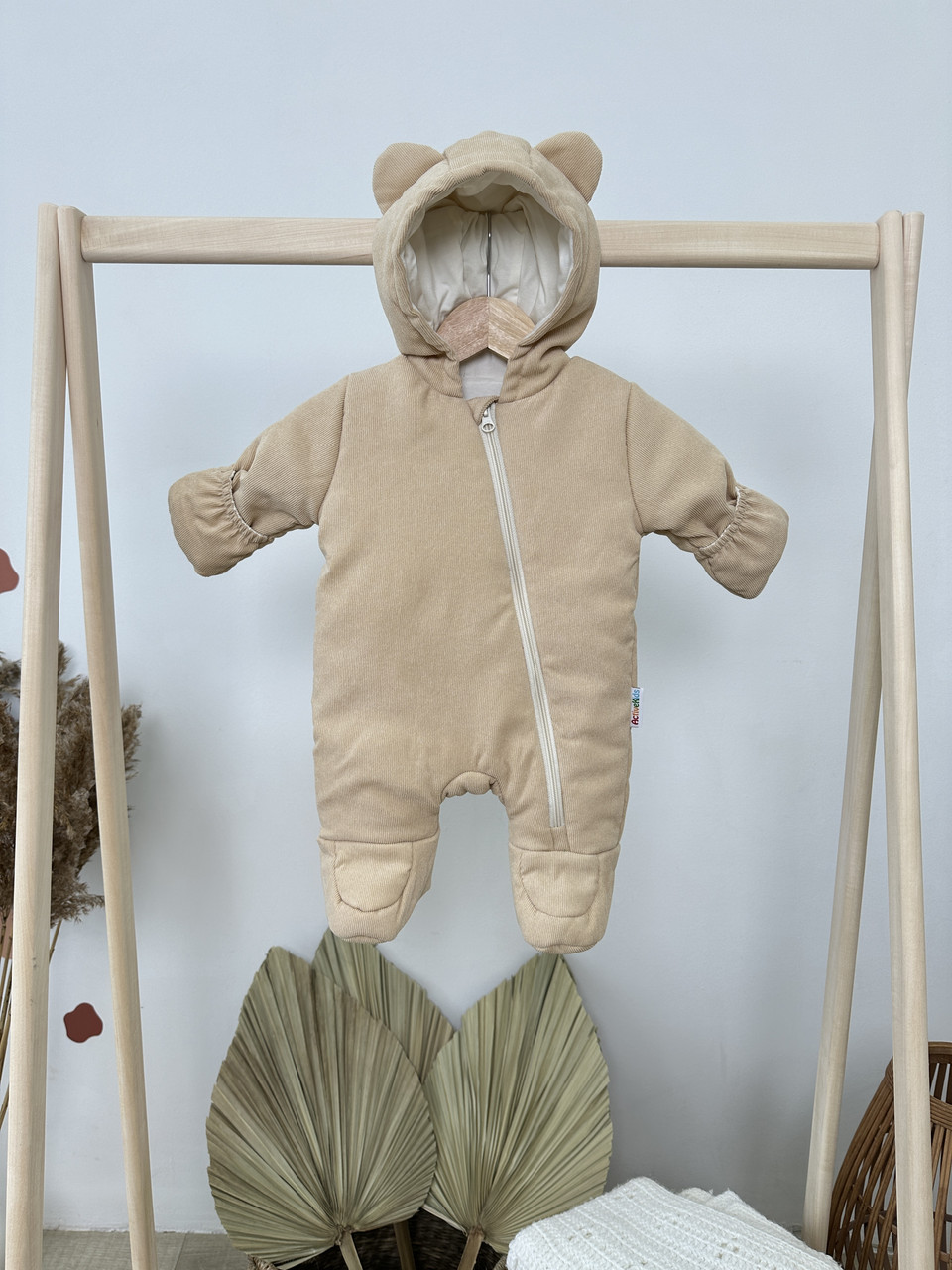 Дитячий демісезонний весняний вельветовий комбінезон с капюшоном для новонародженого 62 68 74  см