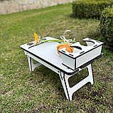 Білий столик-піднос для сніданків із гравіюванням, фото 3