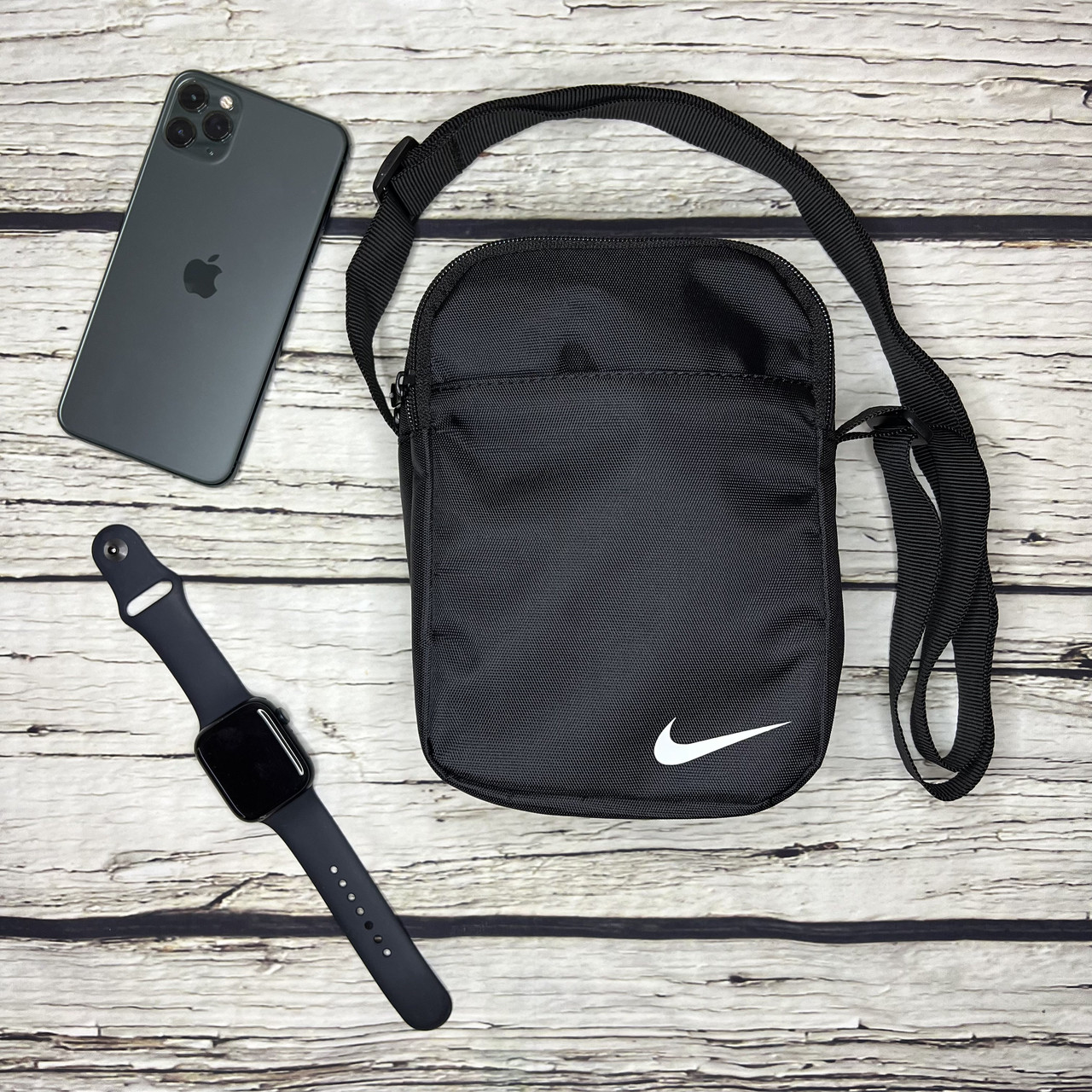 Сумка Nike чорного кольору / Чоловіча спортивна сумка через плече найк / Барсетка Nike