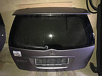 Кришка багажника (ляда) зі склом для Mitsubishi Grandis.