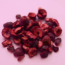 Сублімована вишня половинки Vestra, 30 грам