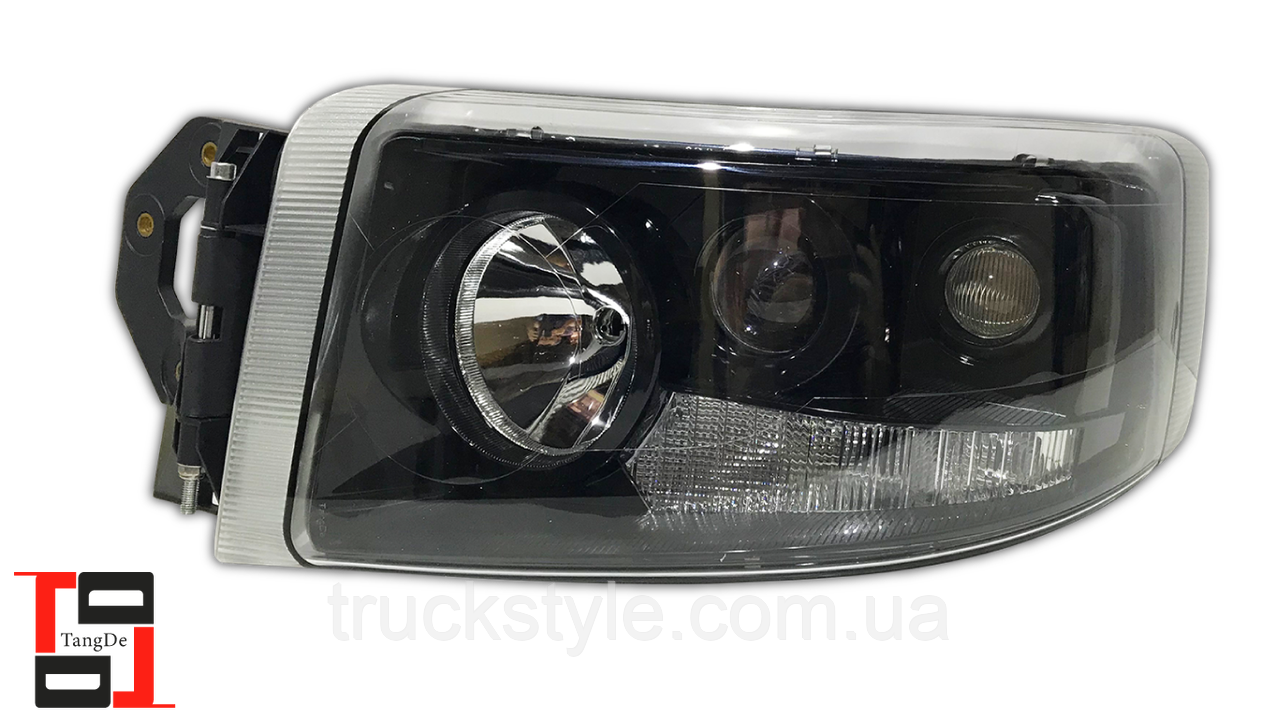 Фара головного світла р/керування чорна з протитуманкою, з ксеноновою лампою та баластом LH Renault new Premium e-mark 5010578454