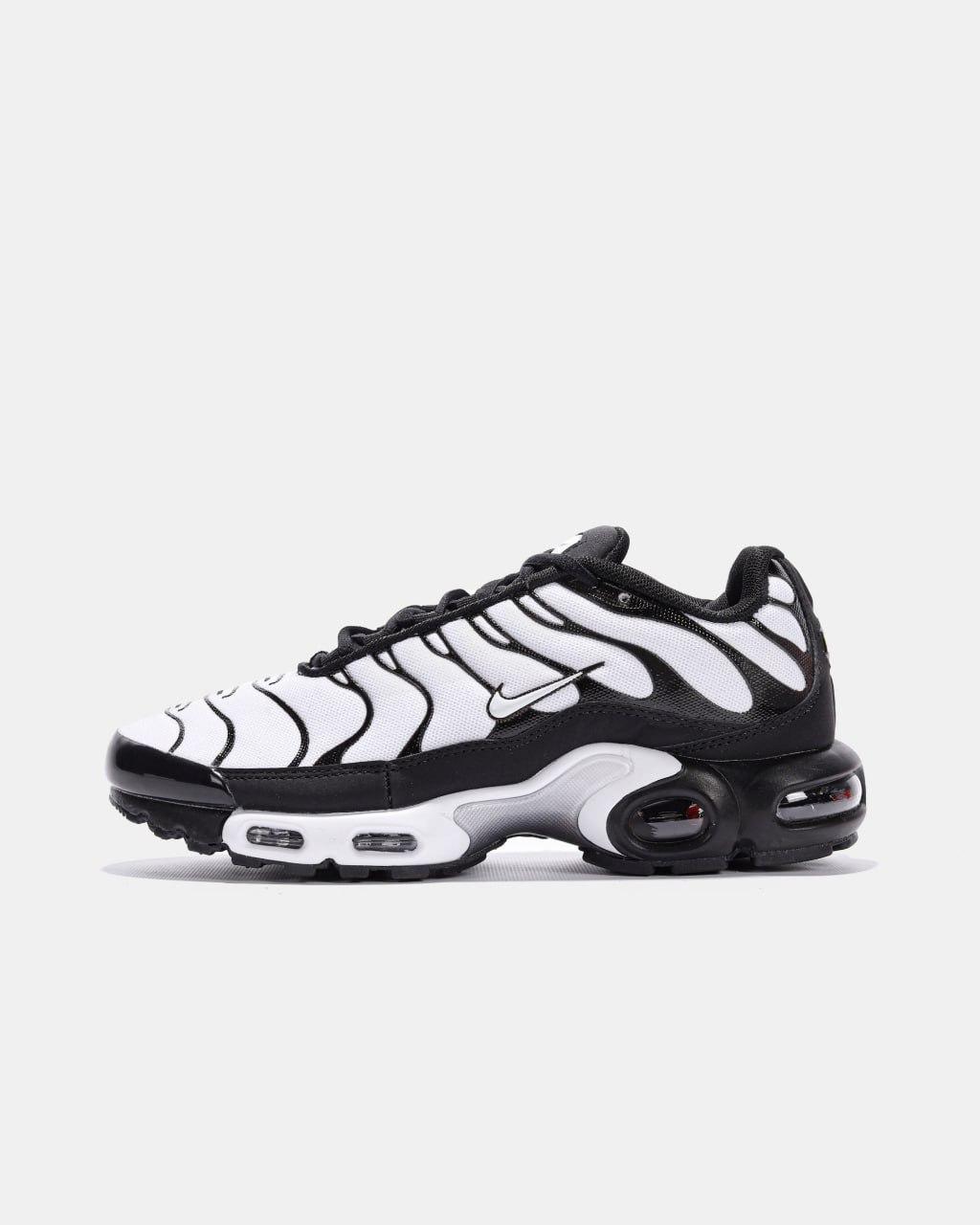 Чоловічі Кросівки Nike Air Max TN Plus White Black / Найк Аїр Макс ТН Плюс