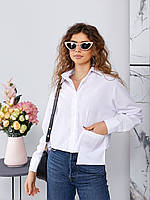 Женская стильная укороченная рубашка свободного кроя с накладным карманом