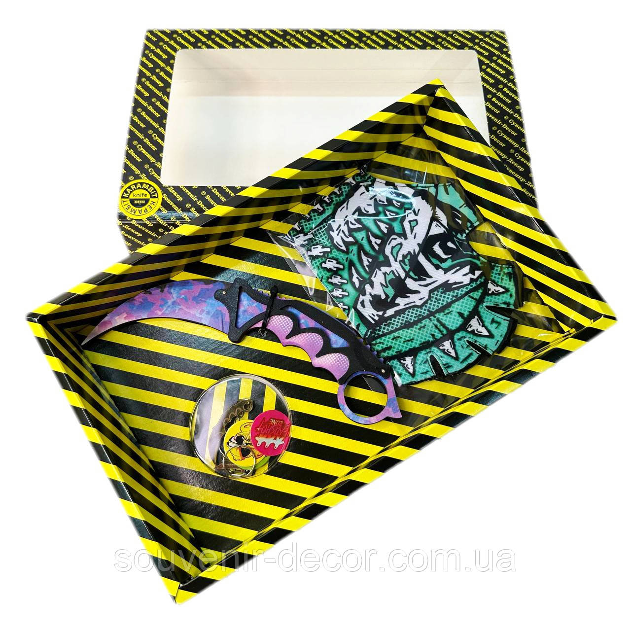 5521843709_w640_h640_552184370