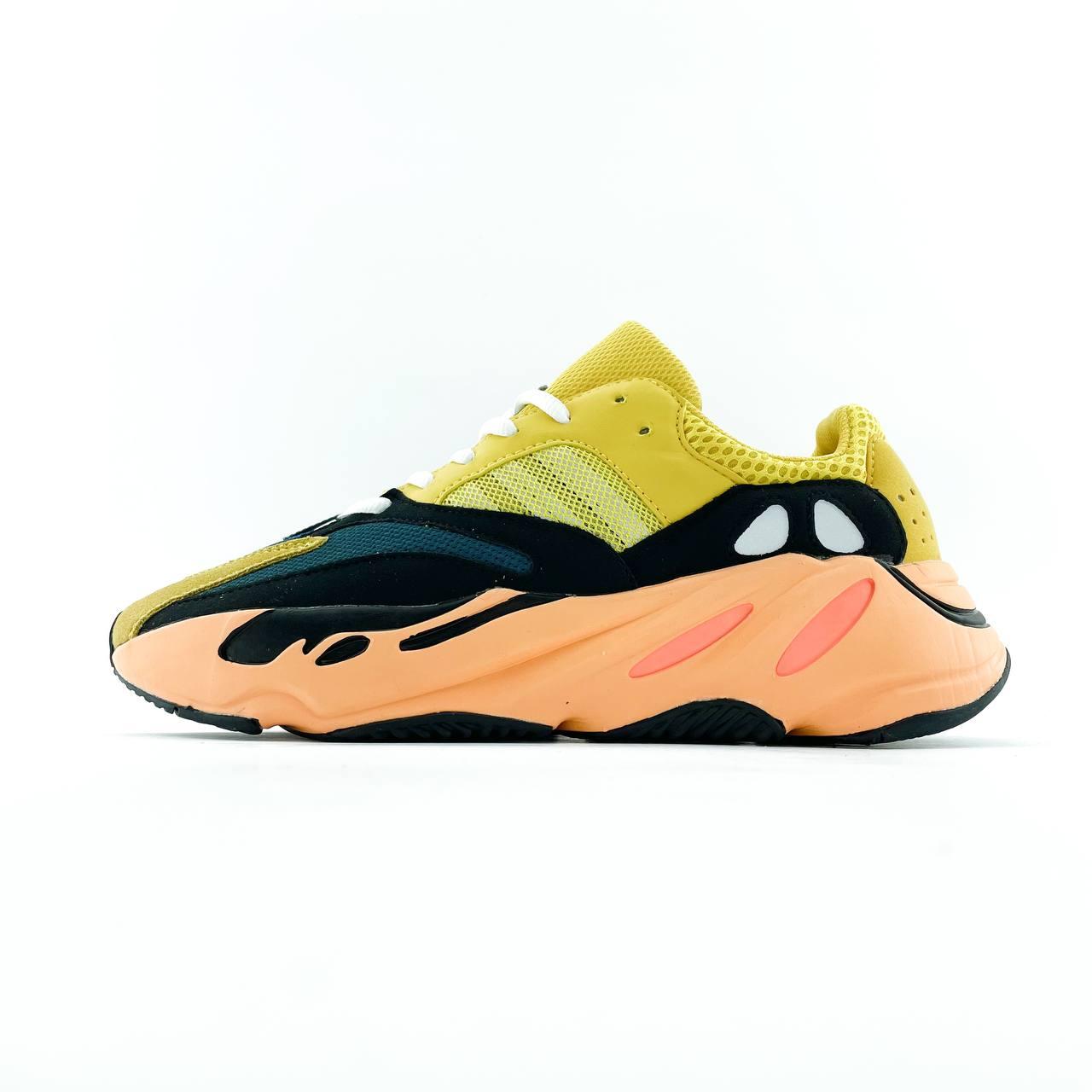 Кросівки Adidas Yeezy Boost 700 Sun Yellow Black / Адідас Ізі Буст 700 Сан