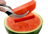 Нож для нарезки арбуза и дыни дольками Watermelon Slicer Angureiio, отличный товар