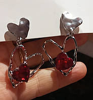 Сердце серебристый металл красный камень клипсы (без прокола) серьги сережки пр-во корея