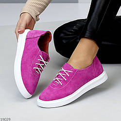 Рожеві замшеві демі туфлі на шнурівці натуральна замша на білій підошві