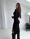 Чорне облягаюче міді плаття з квадратним вирізом і розрізом на нозі (р. 40-46) 31py5588, фото 2
