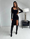 Чорне облягаюче міді плаття з квадратним вирізом і розрізом на нозі (р. 40-46) 31py5588, фото 3