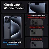 Захисне скло Spigen для iPhone 15 Pro - EZ FIT GLAS.tR (1 шт), Clear (AGL06898), фото 4