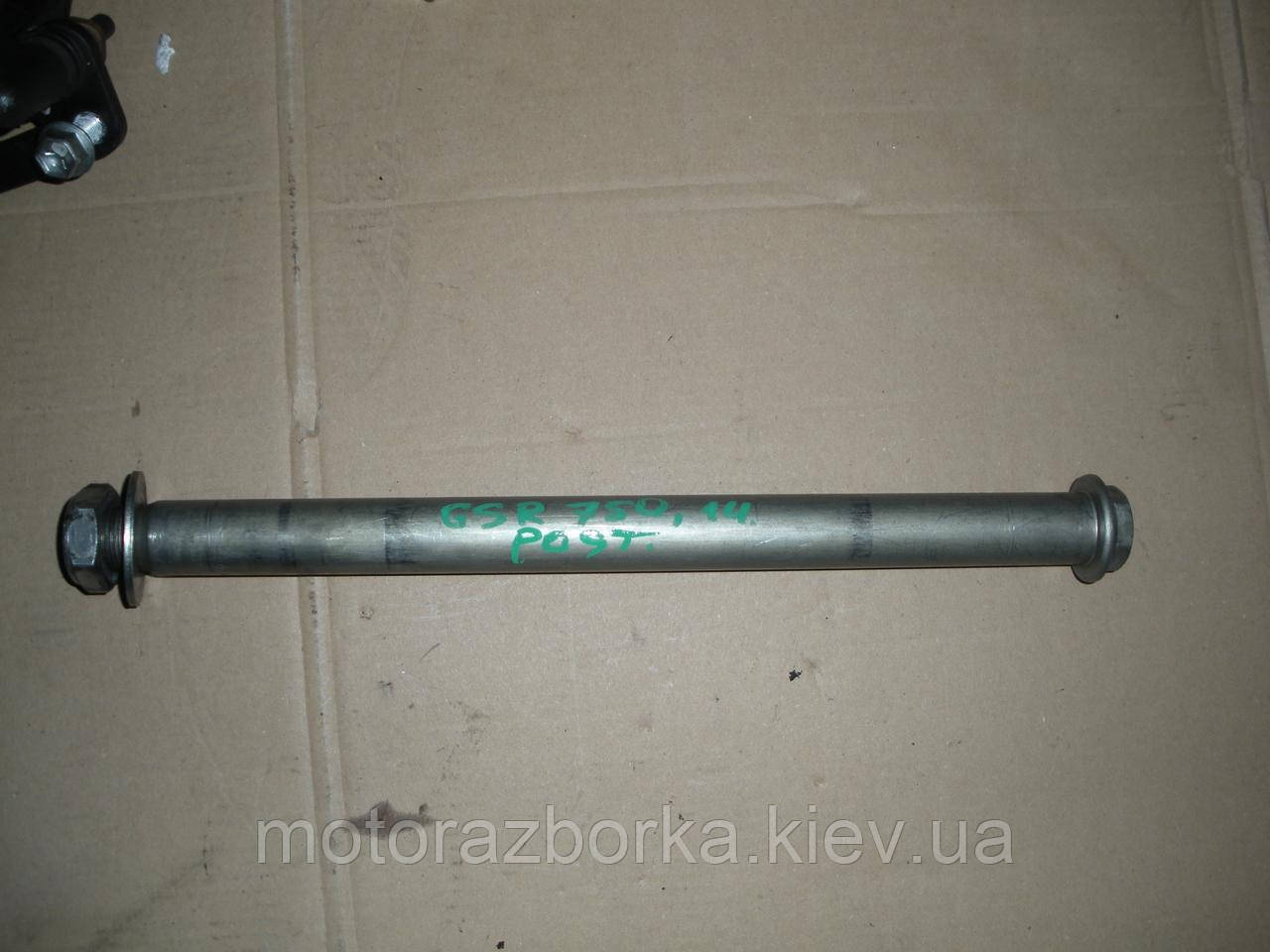 Вісь задня Suzuki GSR750, фото 1