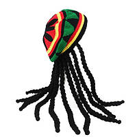 Вязанная шапка в ямайском стиле с дредами