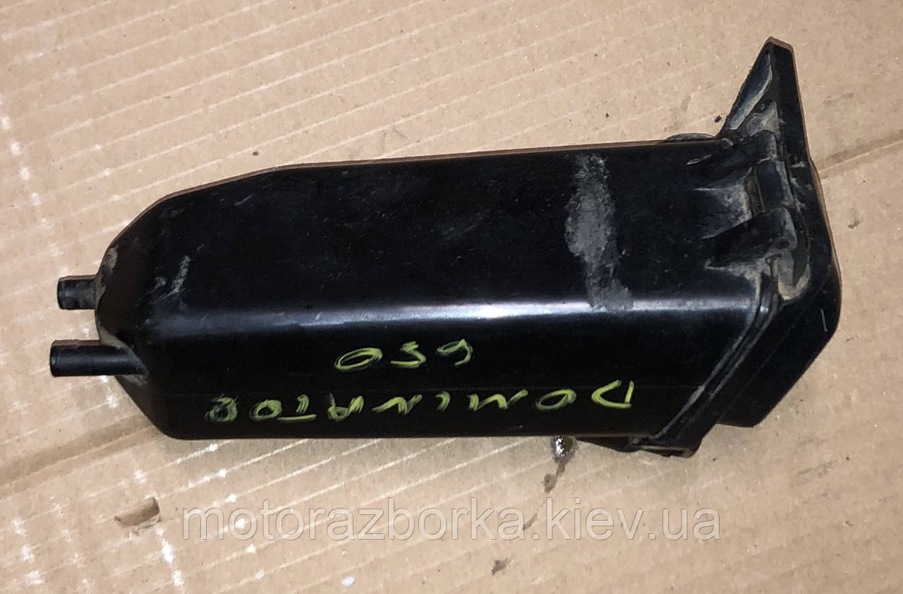 Скринька для інструментів Honda Dominator 650