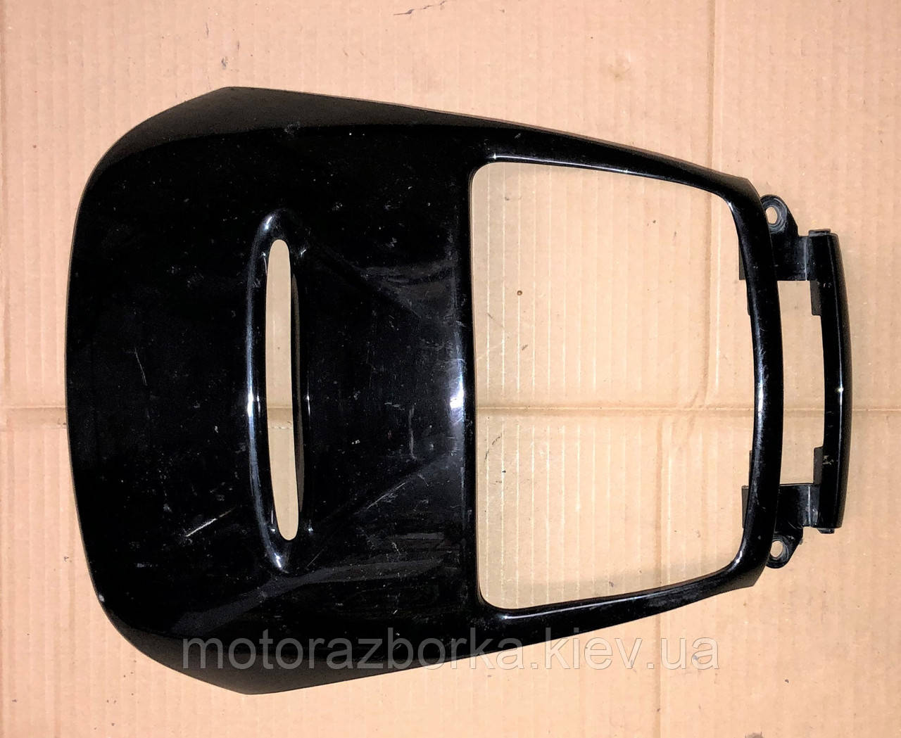 Пластик навколо фари Honda Dominator 650, фото 1