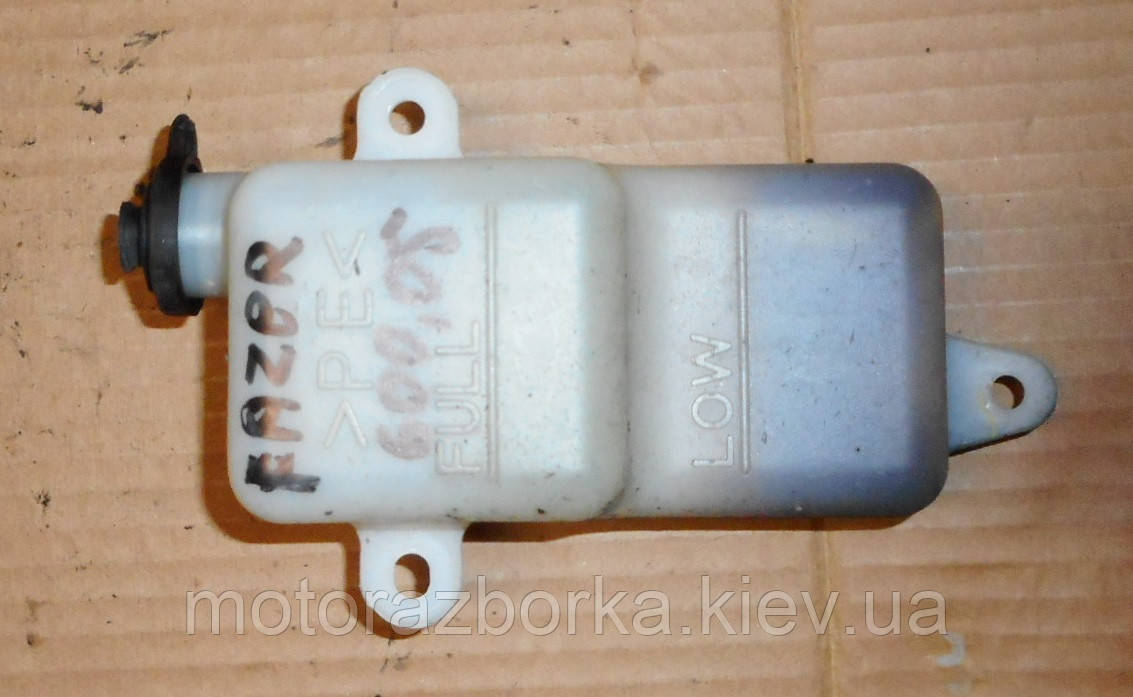 Розширювальний бачек Yamaha FZ6