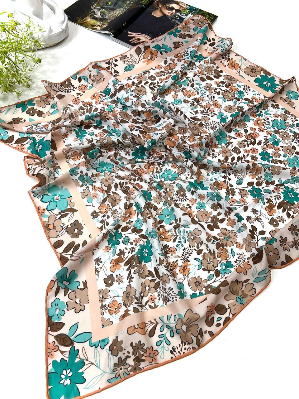 Легка хустка Sharell квіти 90*90 см батіст/коттон ручна обробка краю 15