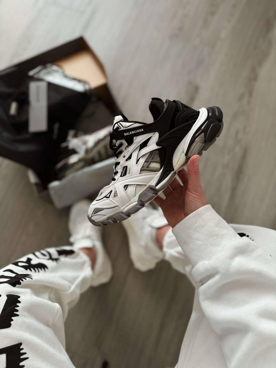 Кросівки чоловічі чорно-білі Balenciaga Track.2 Black White (15930)