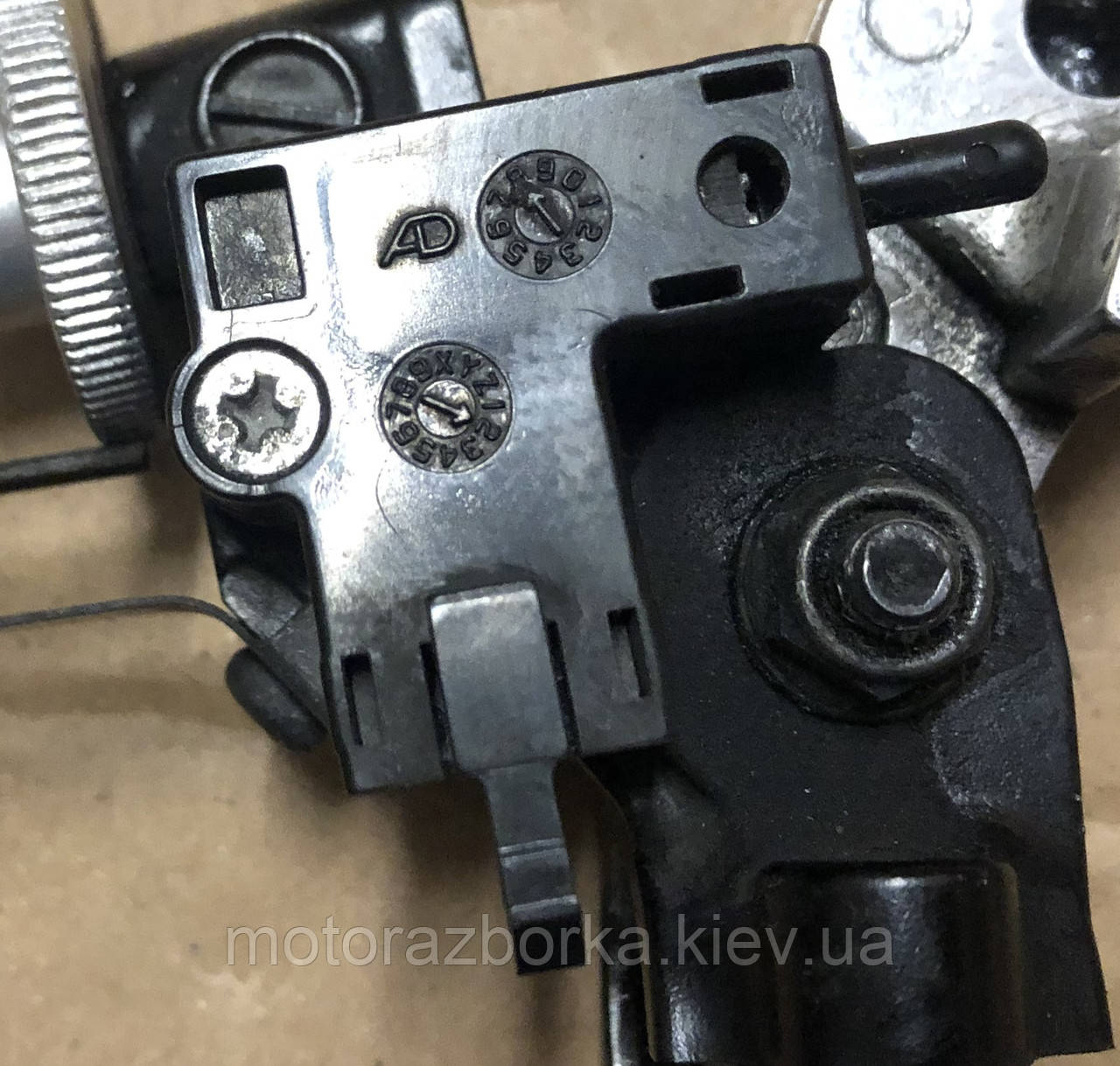 Датчик вижиму зчеплення Yamaha FZ6S