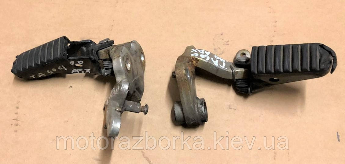 Водійська підніжка Honda Transalp 600