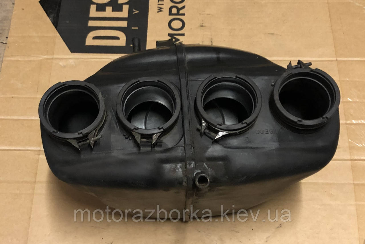 Корпус фільтру Suzuki GSXF 750