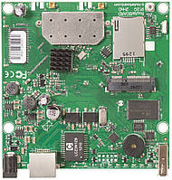 Маршрутизатор Mikrotik RB912UAG (RB912UAG-2HPnD), 600Mhz Atheros CPU, 64MB RAM, 1xGigabit (RB912UAG-2HPND)