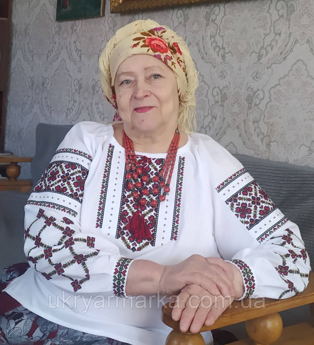 Класична жіноча вишиванка "Хрещатий барвінок"