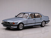 Модель автомобіля BMW 730I E32 - 1986, світло-блакитний металік Minichamps 1:18