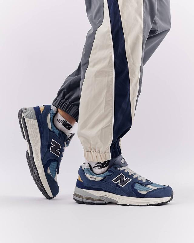 New Balance 2002R  Blue