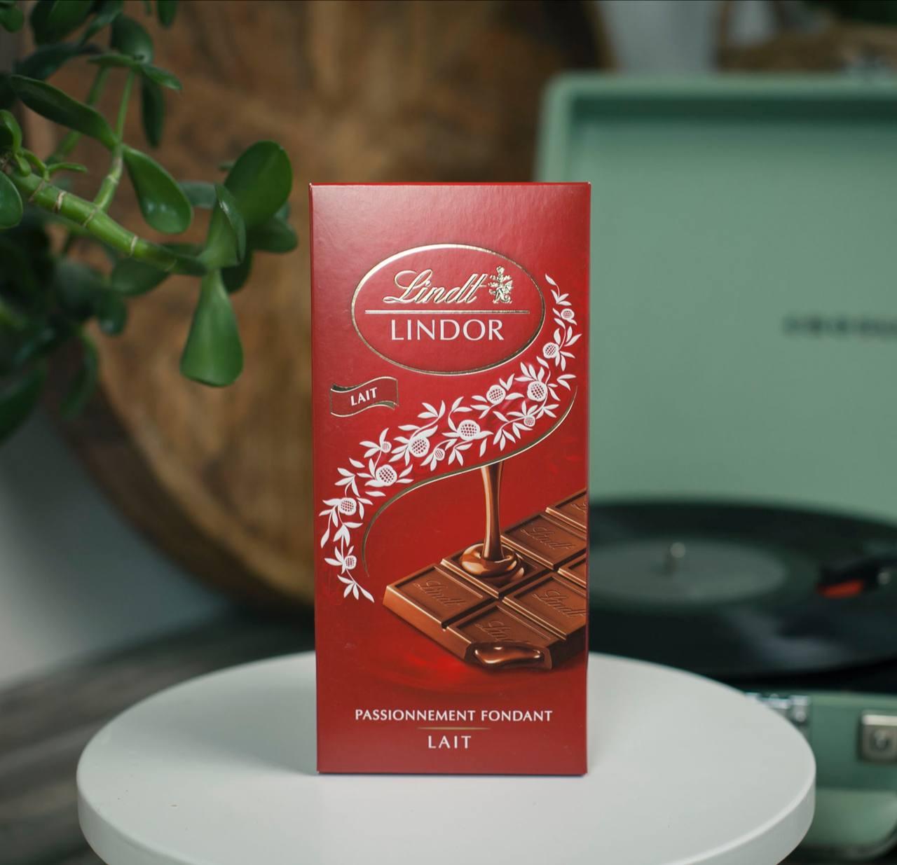 Молочний шоколад Lindt Lindor "Milch" 100 гр. Швейцарія