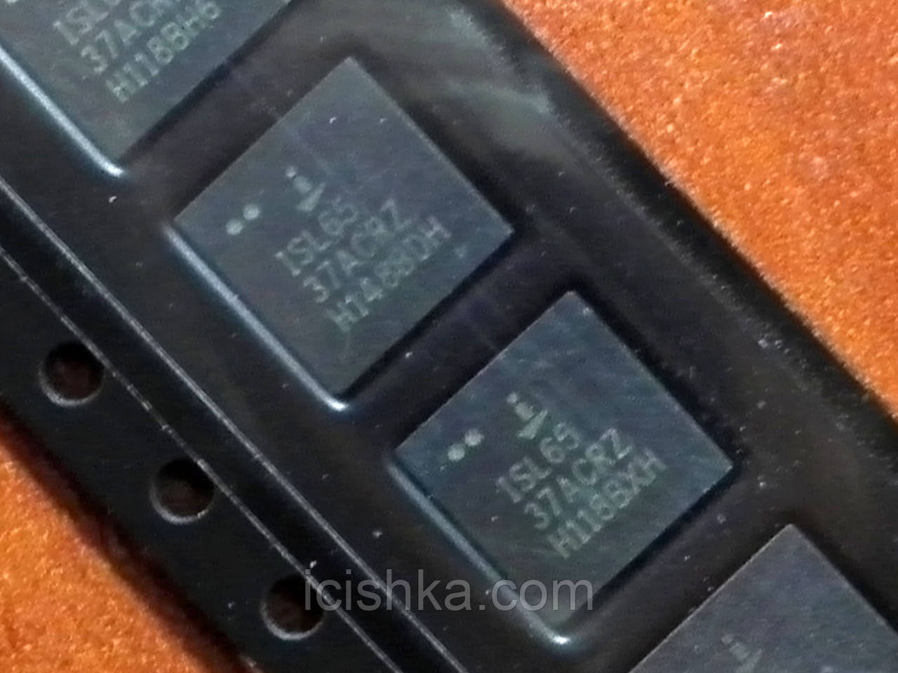 ISL6537ACRZ/ISL6537A — ACPI контролер живлення DDR