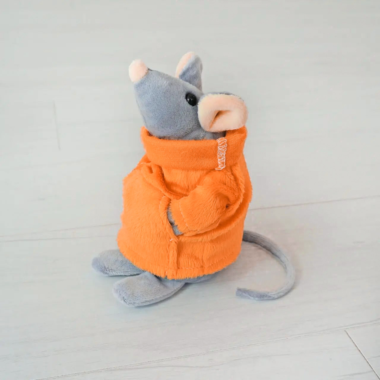 М'яка іграшка Kidsqo Мишеня Сніффі 15cм сірий з помаранчевим (KD175), фото 1