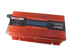 Перетворювач UKC авто інвертор 12В-220В 1000W LCD KC-1000D