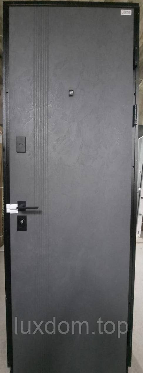 Sarmak Серія Платинум мод.Стелс цементо маренго/білий супермат (обидва замки Секуреме), фото 1