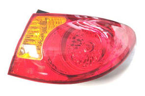 Ліхтар задній Hyundai Elantra '06-10 правий зовнішній FP 3204 F2-P 92402-2H000 92402-2H010