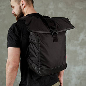 Місткий міський рюкзак Roll Top Proof чорний на 20-24 літрів з відділення під ноутбук Роллтоп