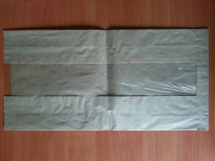 Паперовий пакет з прозорою вставкою 420х210х70/80 мм 59