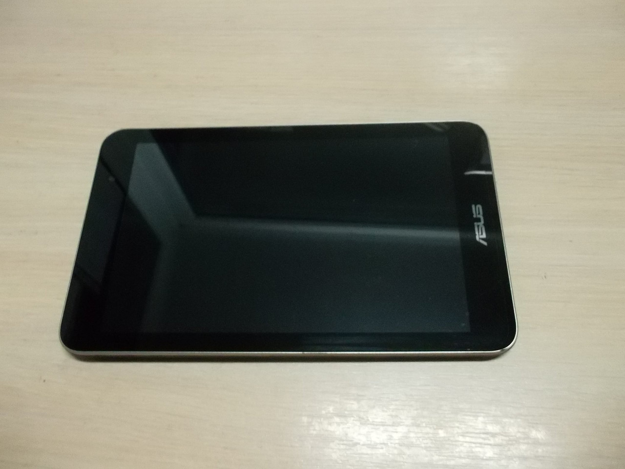 Планшет ASUS K013 #1203 на запчасти