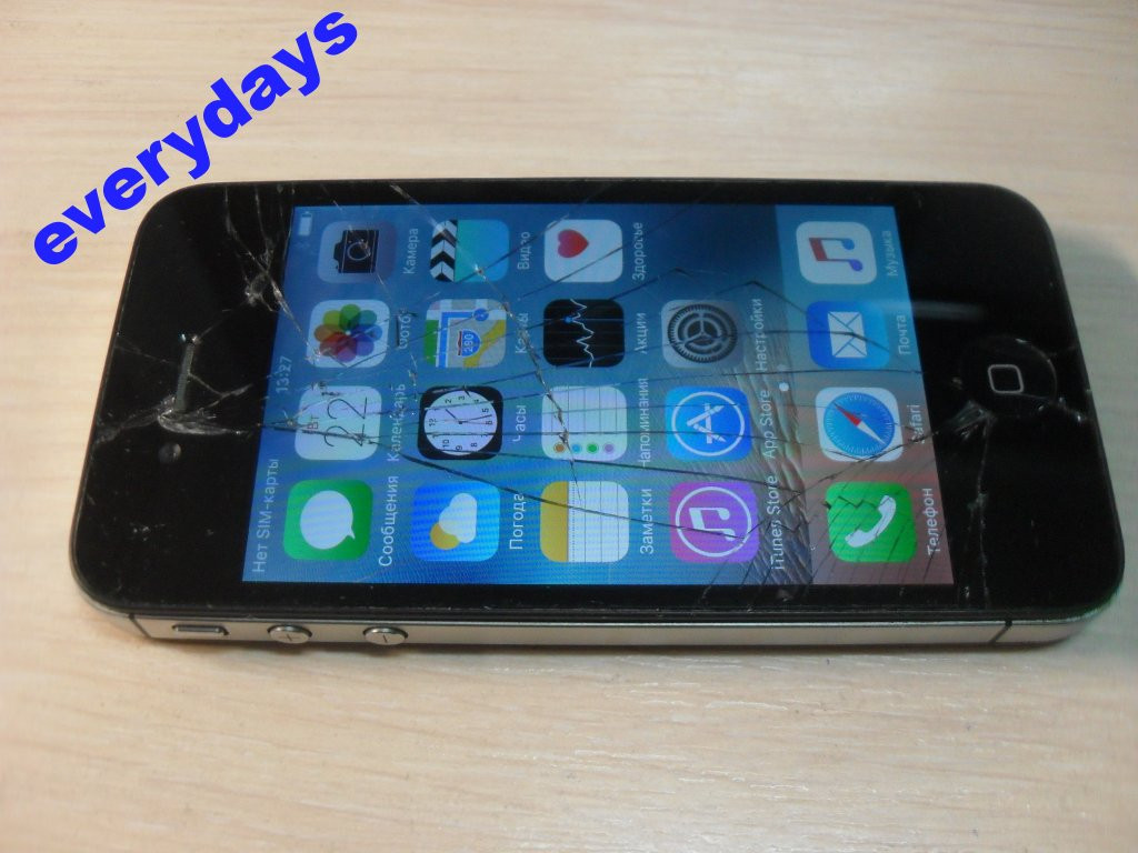 Apple iPhone 4S 16Gb на запчасти