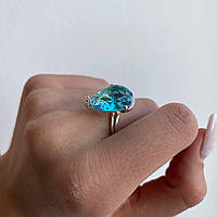 Кольцо серебряное женское с голубым камнем и золотом "Элит" Стильный перстень серебро 925 пробы