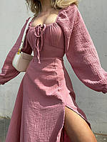 Женское нежное весеннее муслиновое платье макси однотонное с разрезом на ножке с завязками на спине OS 46/48, Пыльная роза