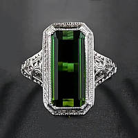 Массивное кольцо перстень с крупным зеленым камнем, 18 р., 5682