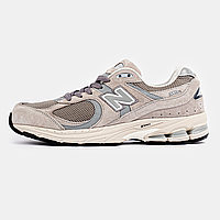 Стильні кросівки New Balance 2000R