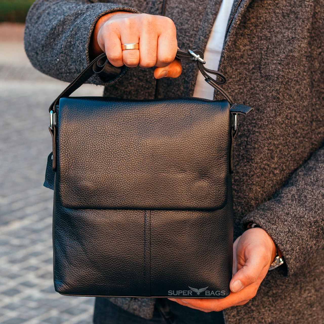 Шкіряна чорна чоловіча шкіряна сумка через плече Tiding Bag SK A75-181