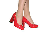 Красные туфели на устойчивом каблуке размер 36